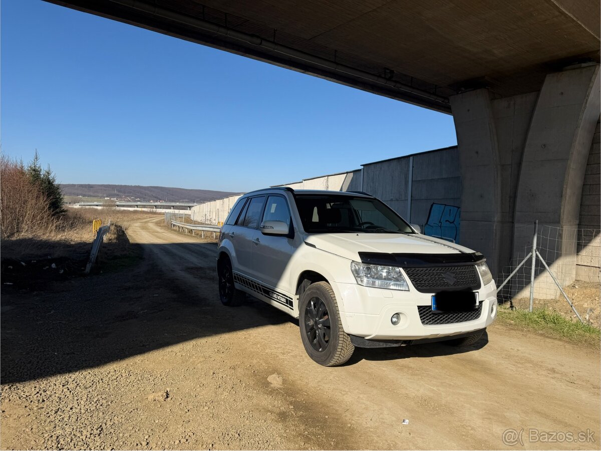Suzuki Grand Vitara 2.4 VVT - 2