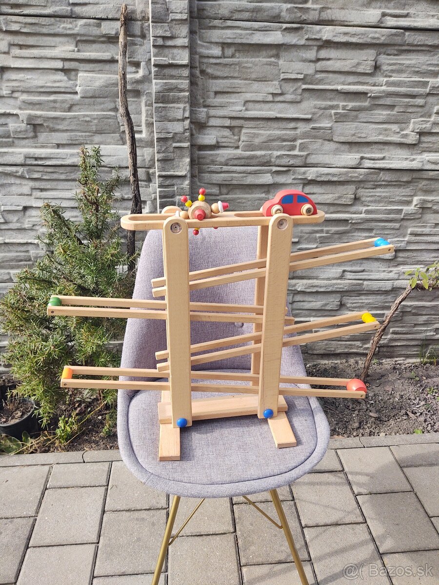 Drevená montessori hračka - 2