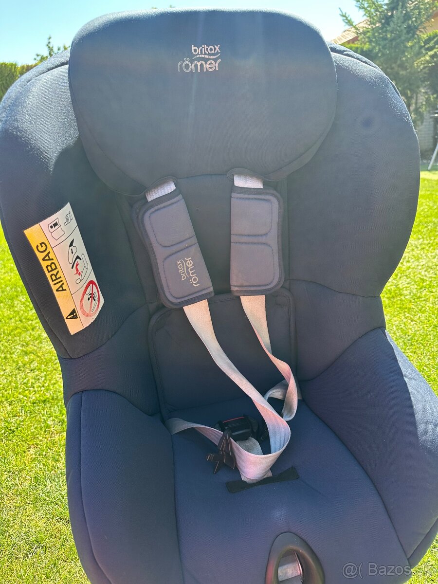 Britax Römer Dualfix otočná - 2