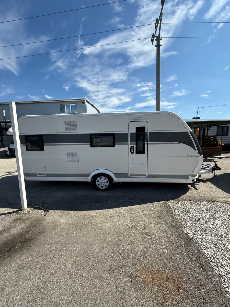 Karavan Hobby 545KMF DeLuxe - 2