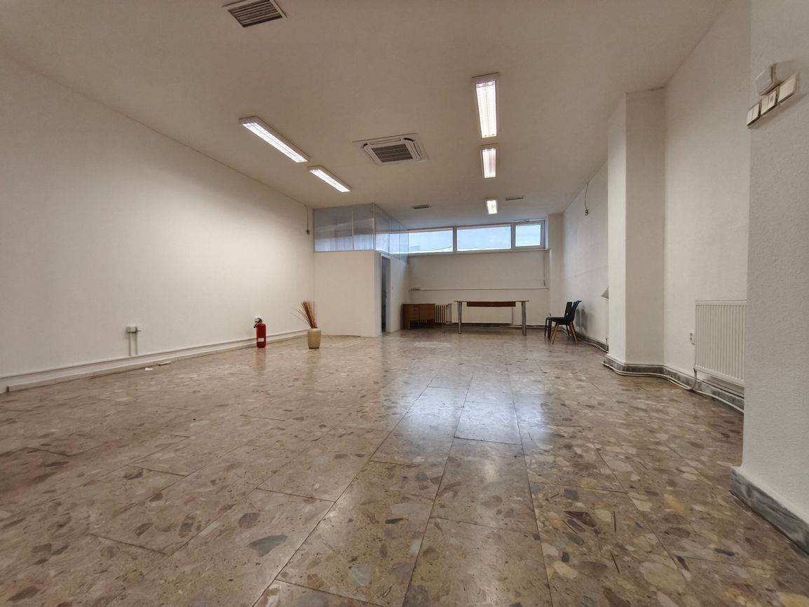 Obchodný priestor na prenájom - Ovsište, Bratislava V - 2