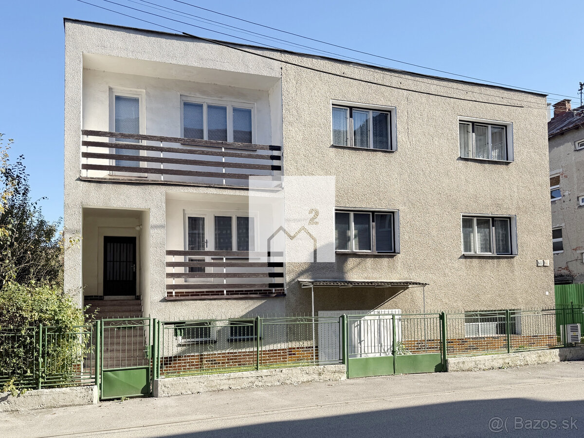 Mestská dvojvila - Staré mesto | 444 m2 | na rekonštrukciu - 2