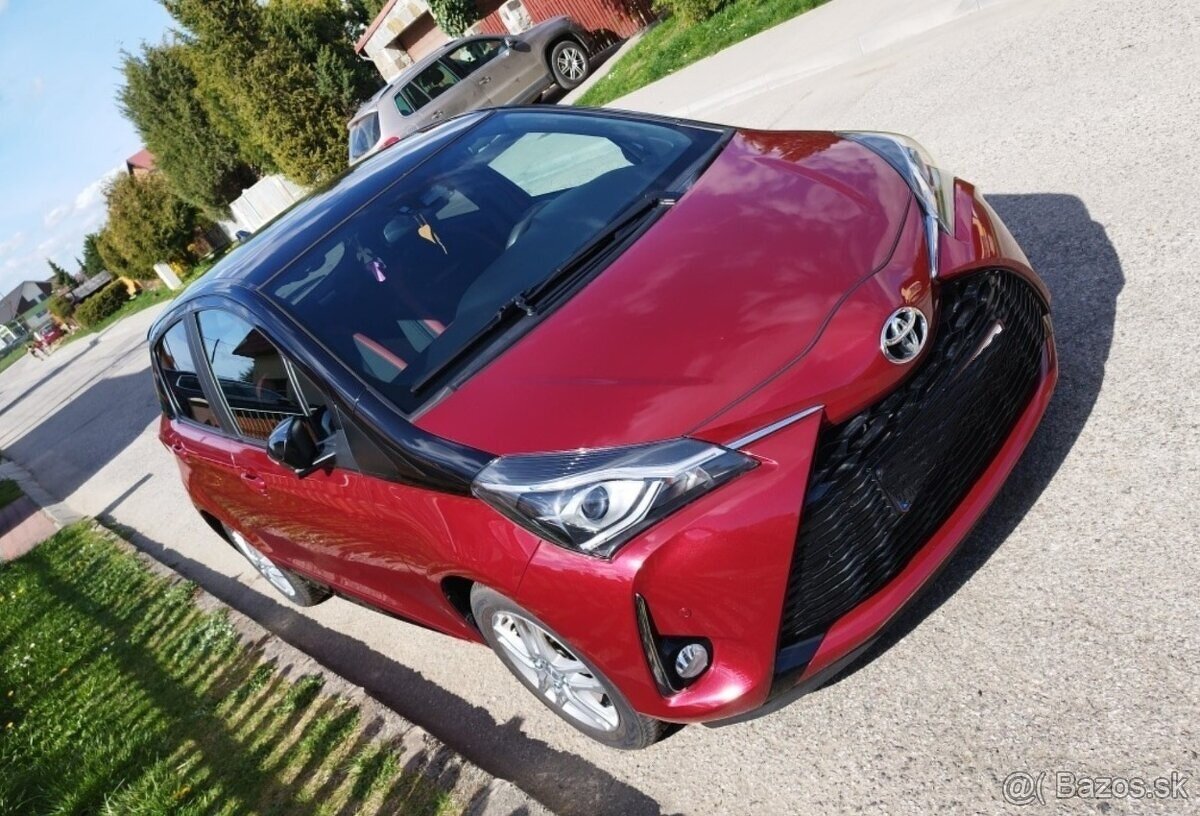 TOYOTA YARIS Selection, 1.5 VVT-iE, manuál 6-st., 71.000 km. - 2