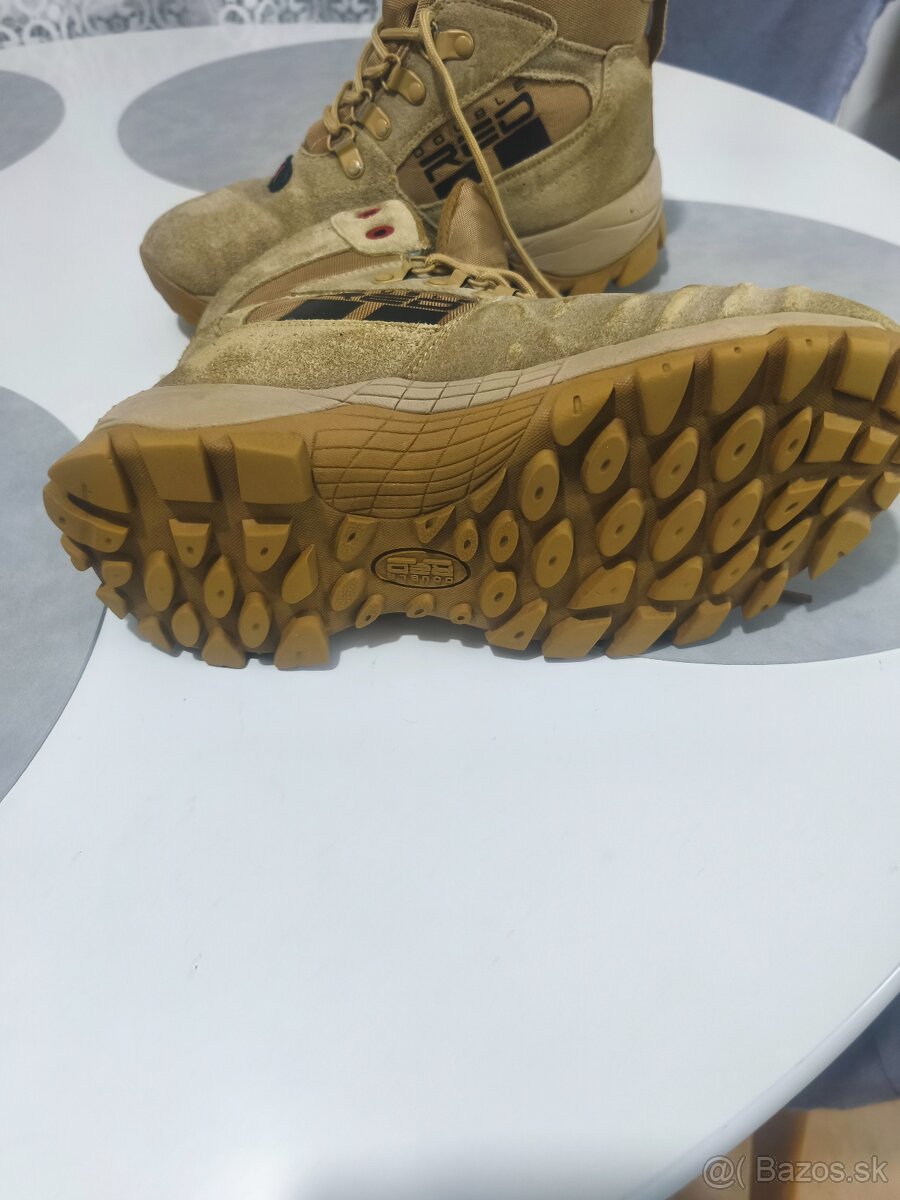 Predám topánky Double red - 2