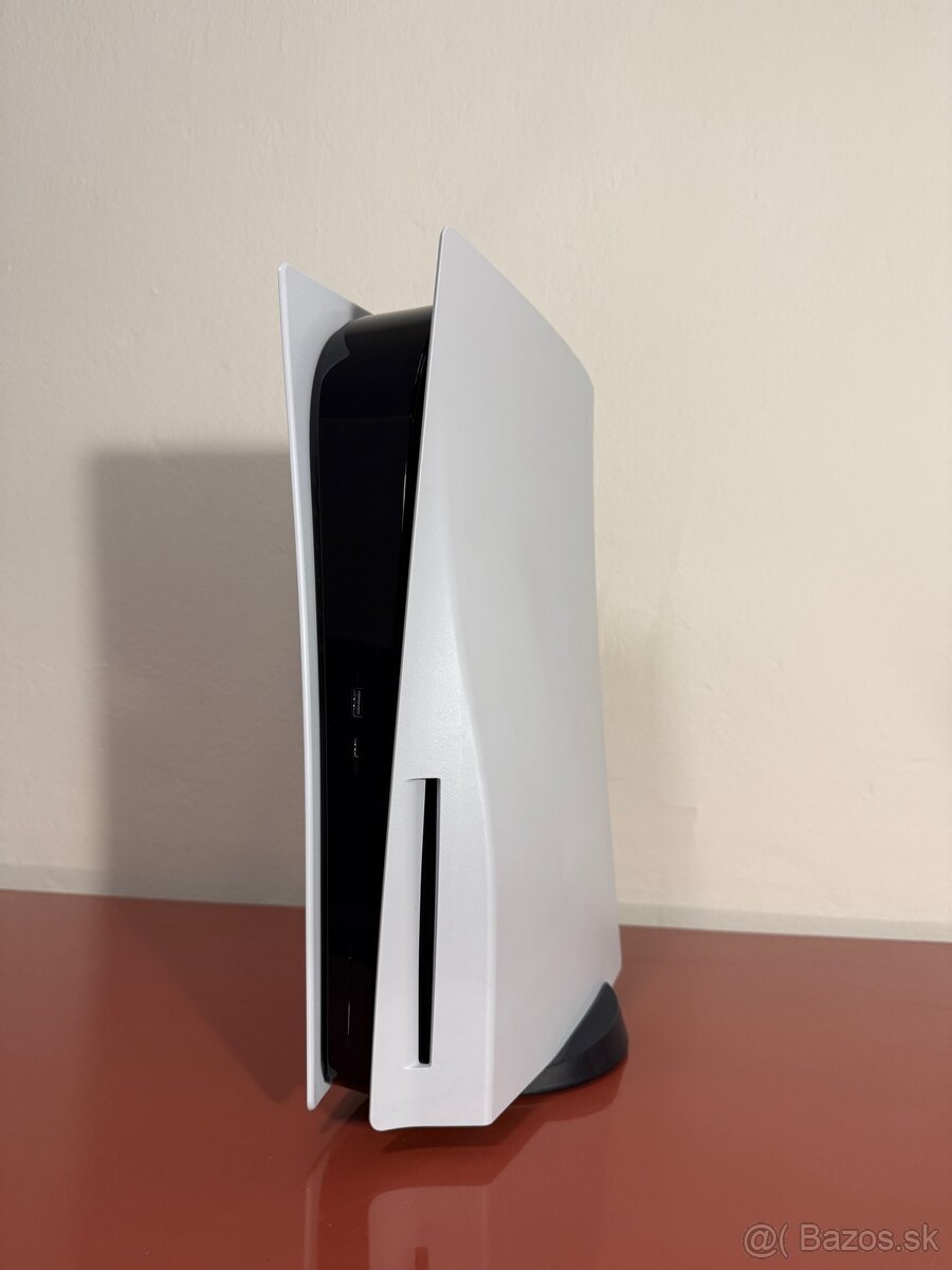 Playstation 5 s mechanikou - Top stav - 2