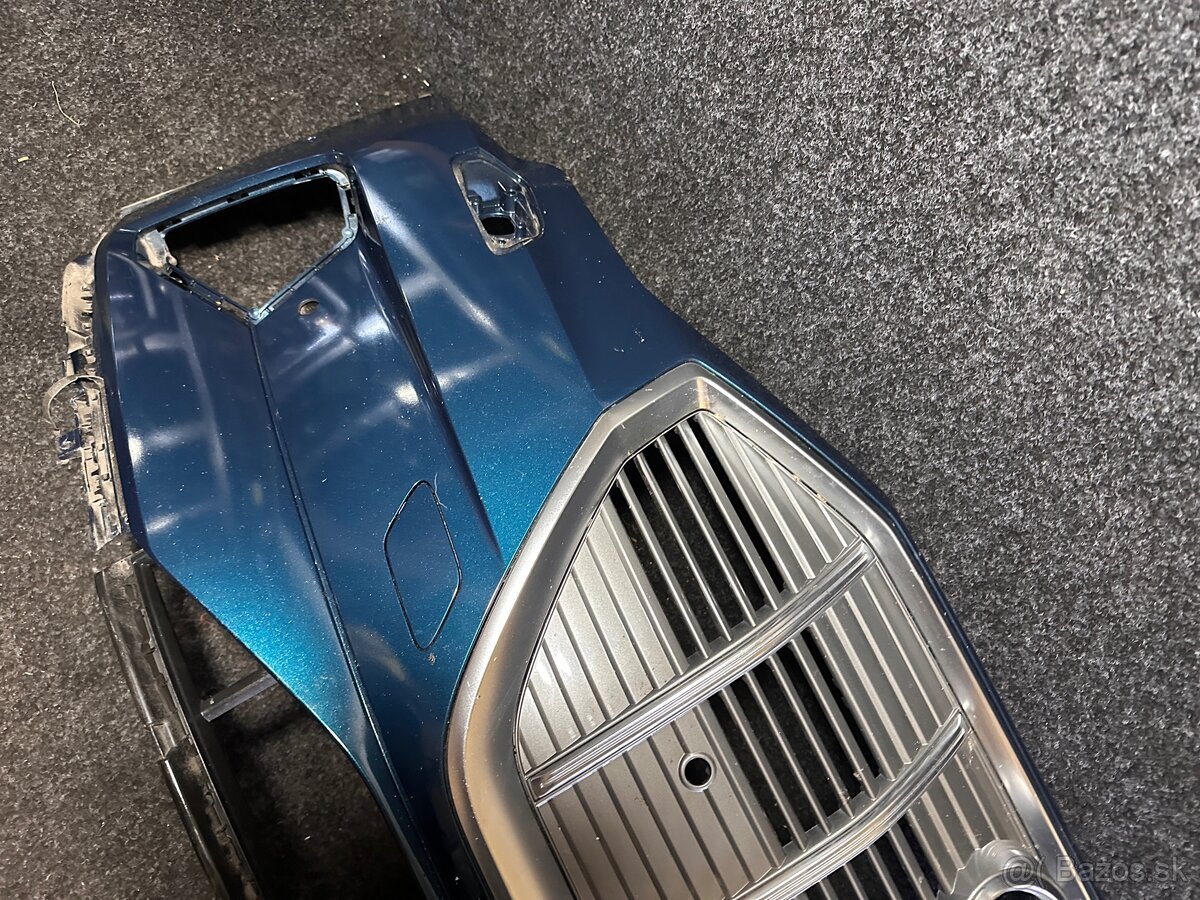 Nárazník + maska Audi E-tron - 2