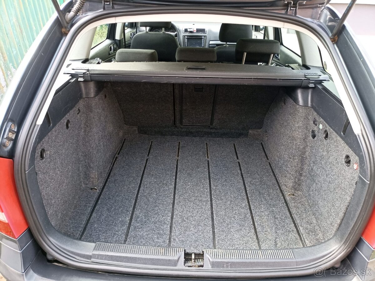 Predám Škodu Octaviu kombi - 2