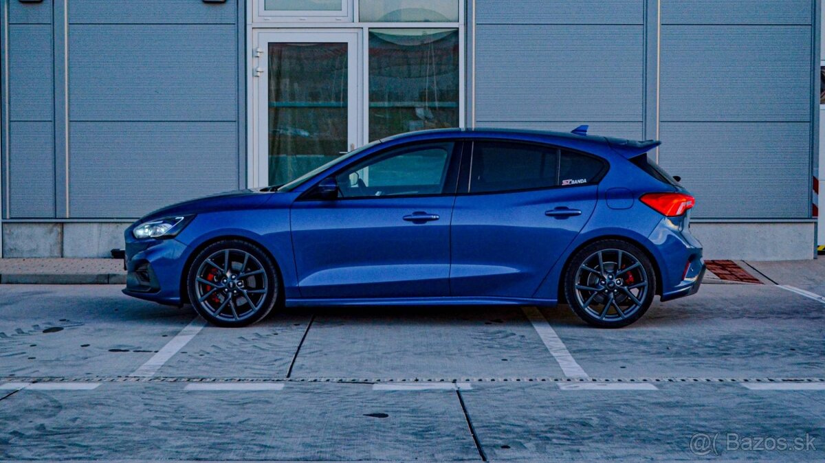 Ford Focus ST 2.3 EcoBoost 206 kW, 6M, SR - 2