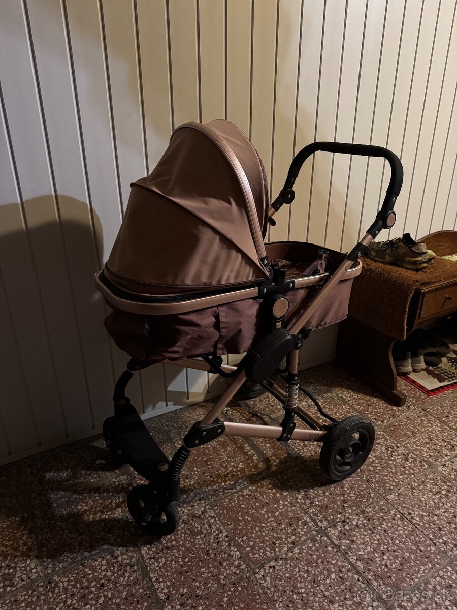 Kocik s vaničkou a vajíčkom - 2