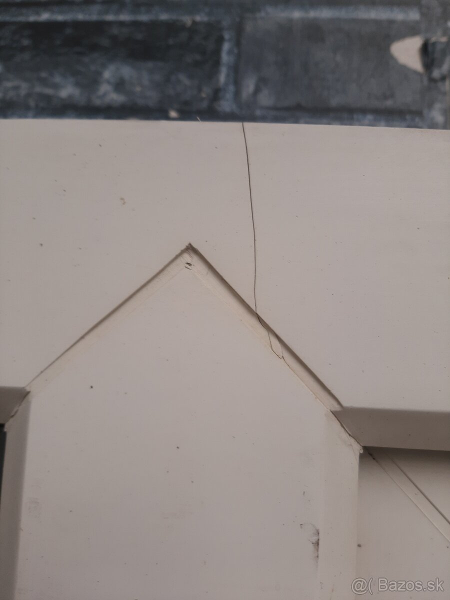 Plastove dvere ĉ.19. L - 2