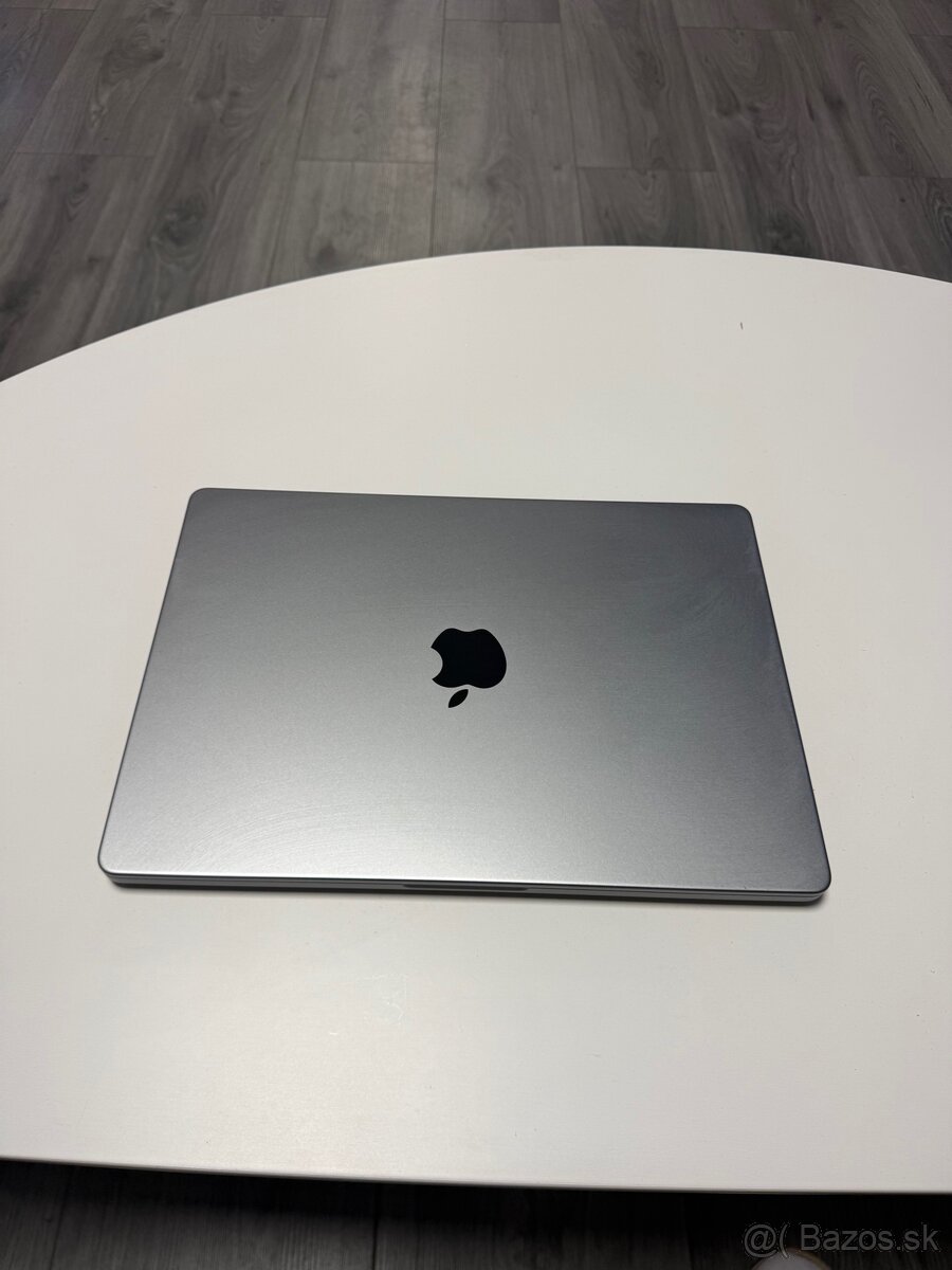 ZARUKA MacBook Pro 14” m2 Pro 32Gb ram - 2