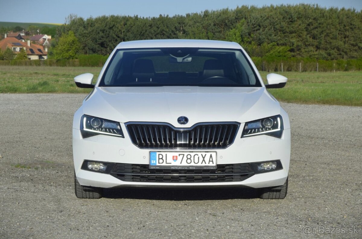Škoda Superb - 2
