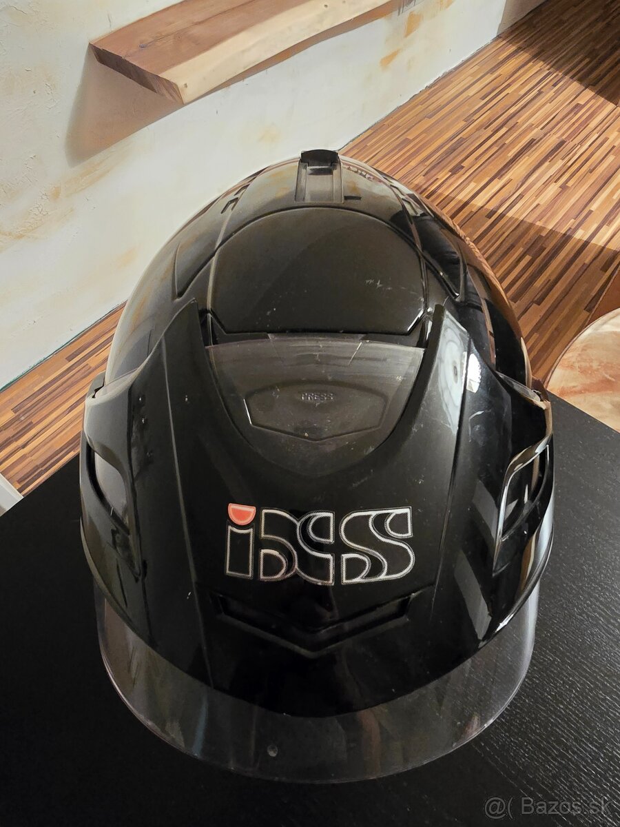 Prilba IXS - 2