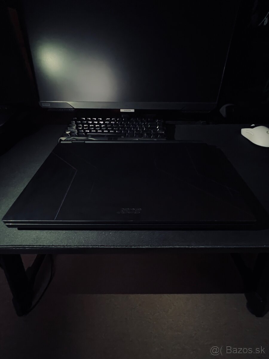 ACER NITRO 5 OBSIDIAN BLACK - 2