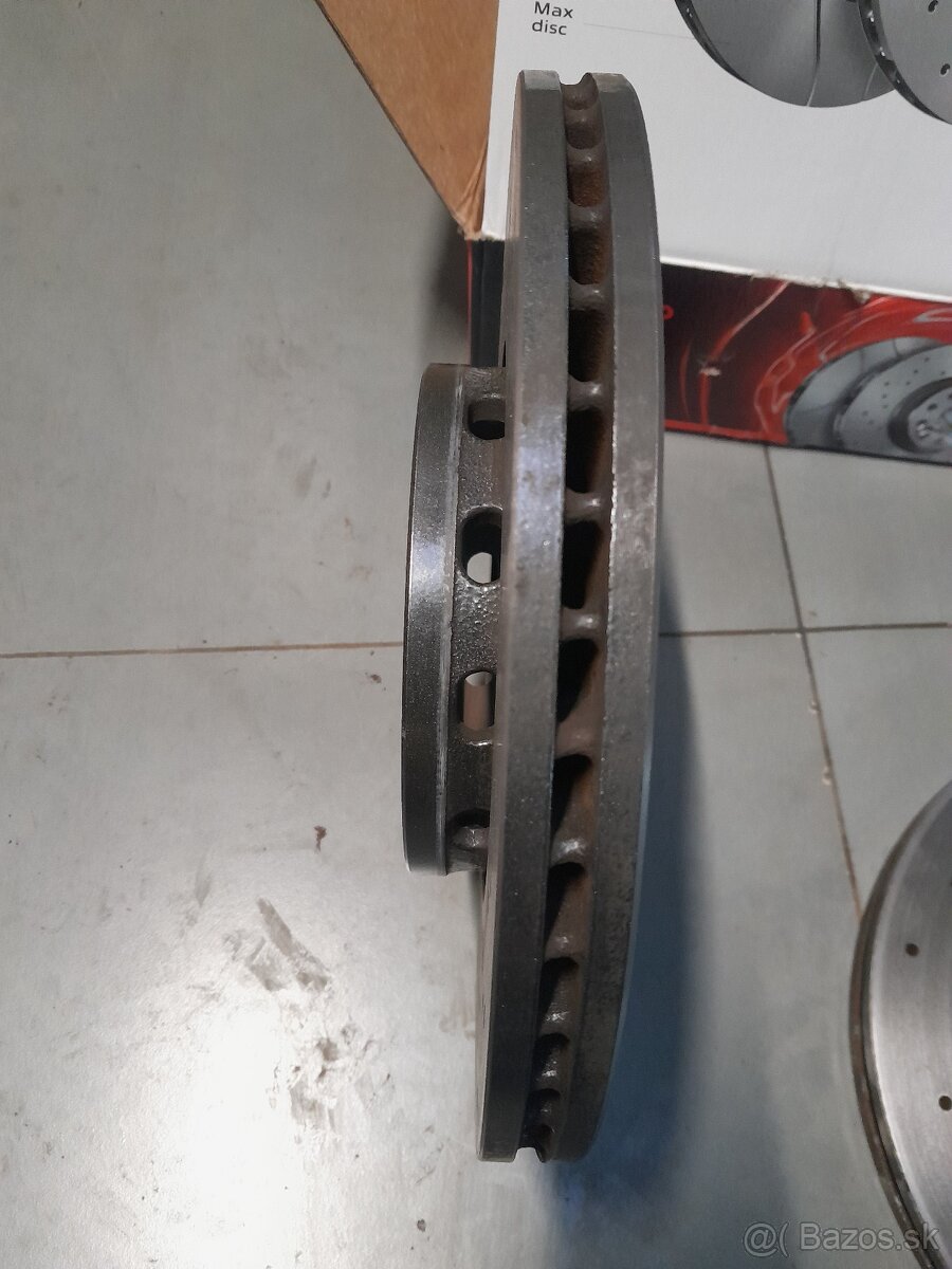 Brzdové kotúče Brembo na Audi A4 A6 - 2