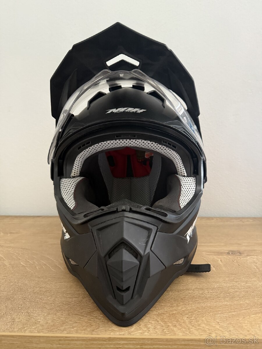 Enduro prilba