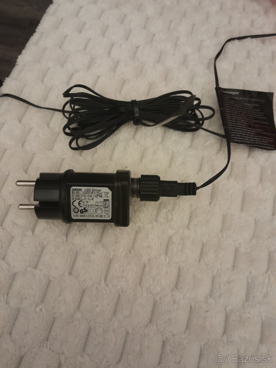 Svietiaci stromček sakura - 2