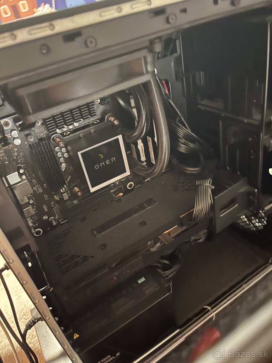 Herný PC 32GB RAM I7-10700k - 2