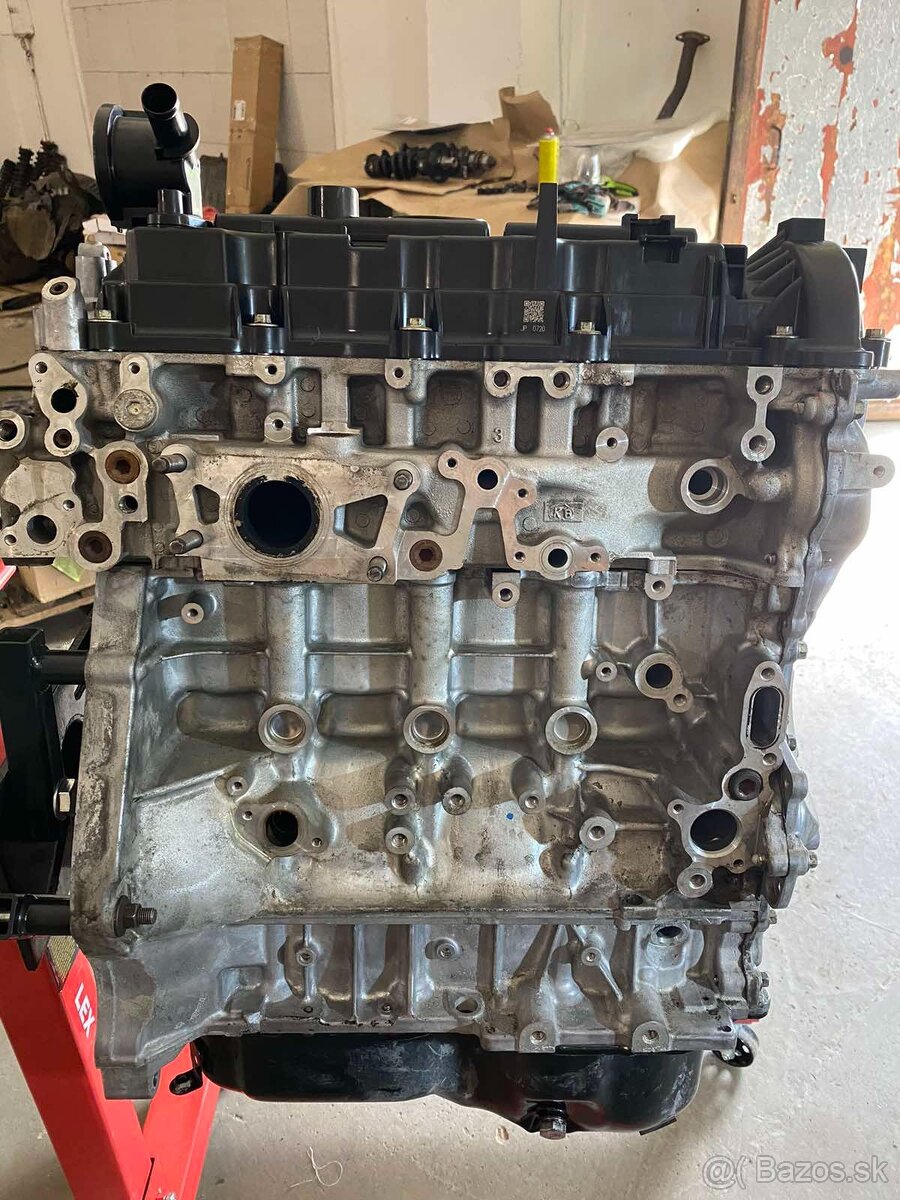 Motor, mozda 2.2 sh - 2