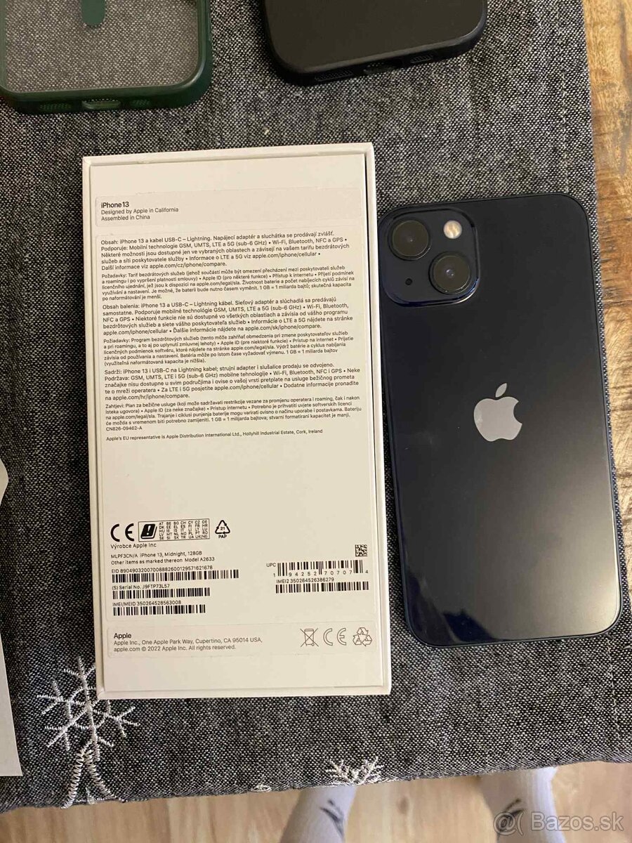iPhone 13, 128GB, midnight blue - 2