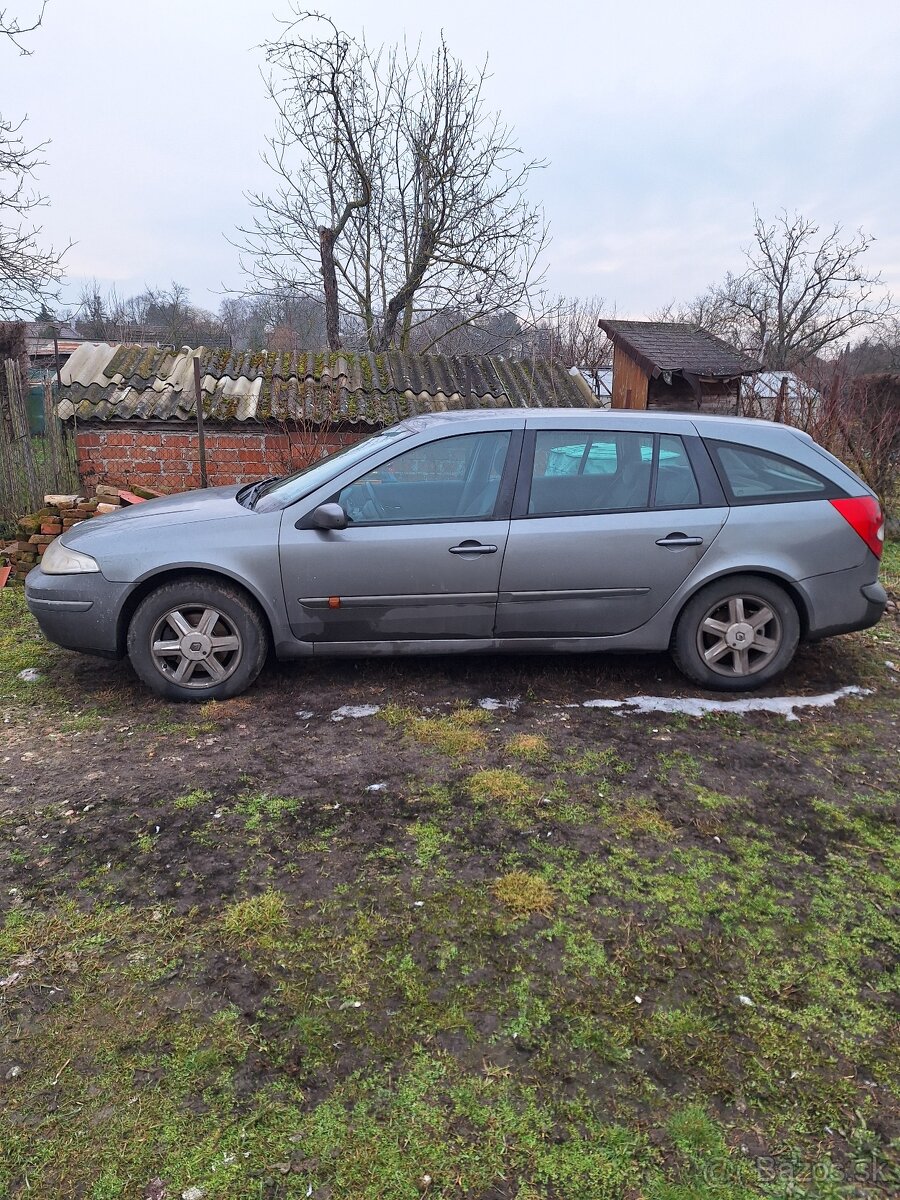 Renault laguna2 - 2
