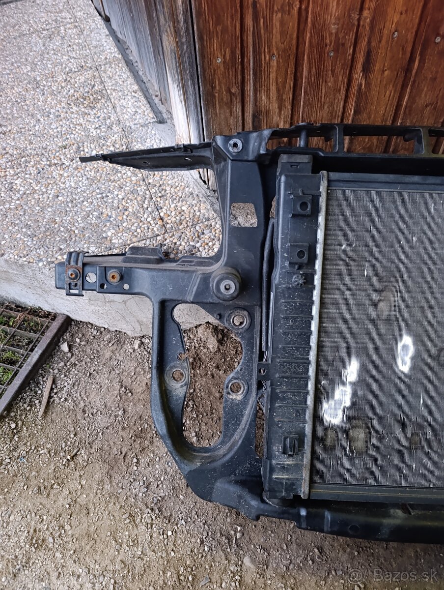 Chladičová stena škoda superb 1 - 2