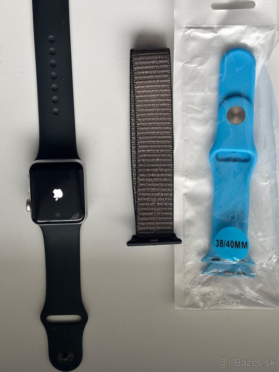 Apple Watch Series 3 38 mm - 2