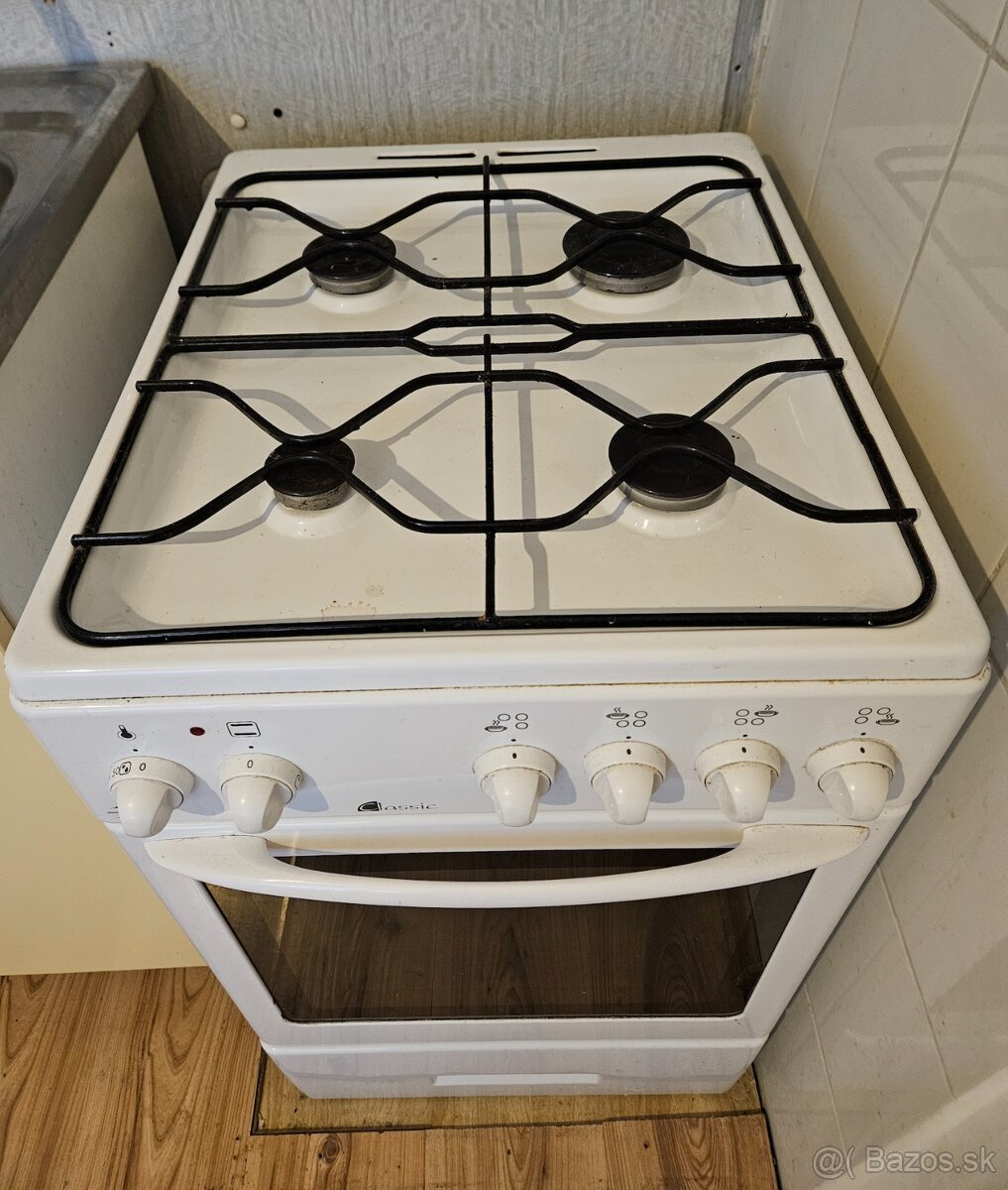 plynový sporák - 2