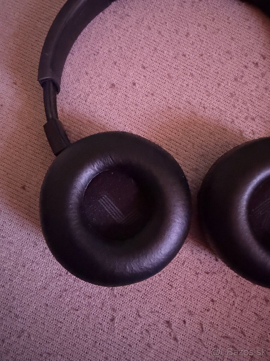 JBL670NC - 2