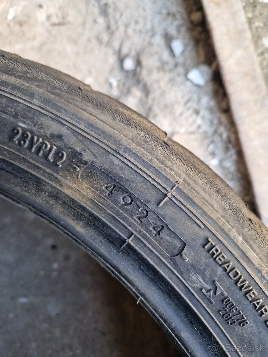 Yokohama advan a052 245/35 r19 - 2