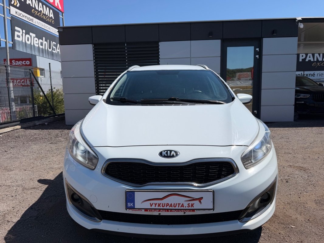 Kia SW 1,6 CRDi GOLD - 2