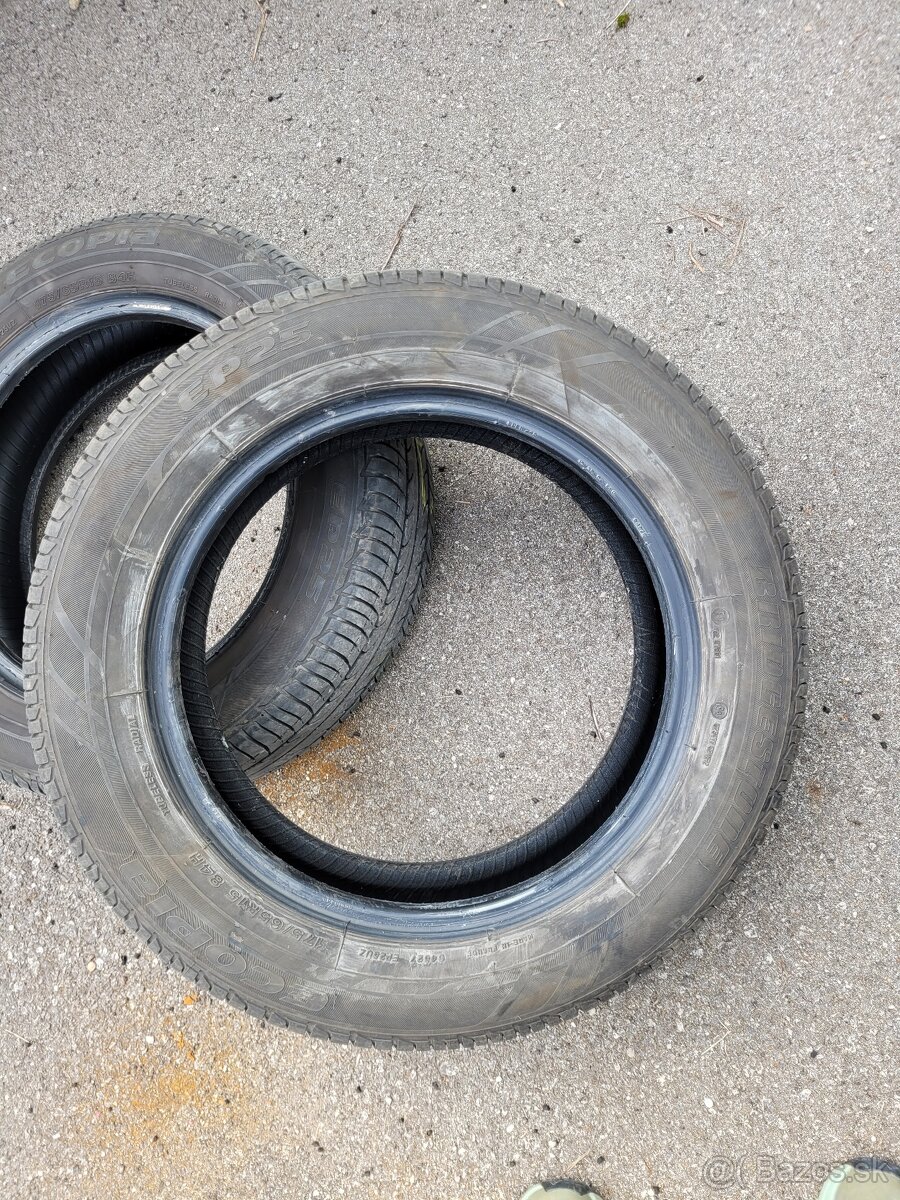 Bridgestone 175/65 R15 - 2