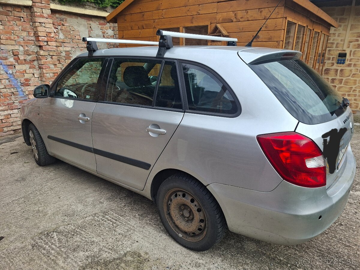 Predám škodu fabia ll combi l, 1.4 benzín - 2