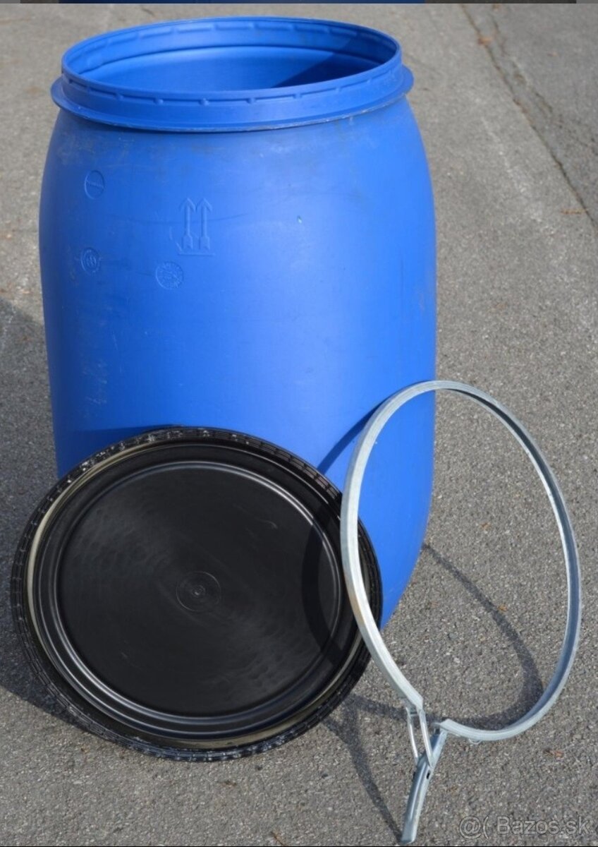 Plastové sudy 120l - 2