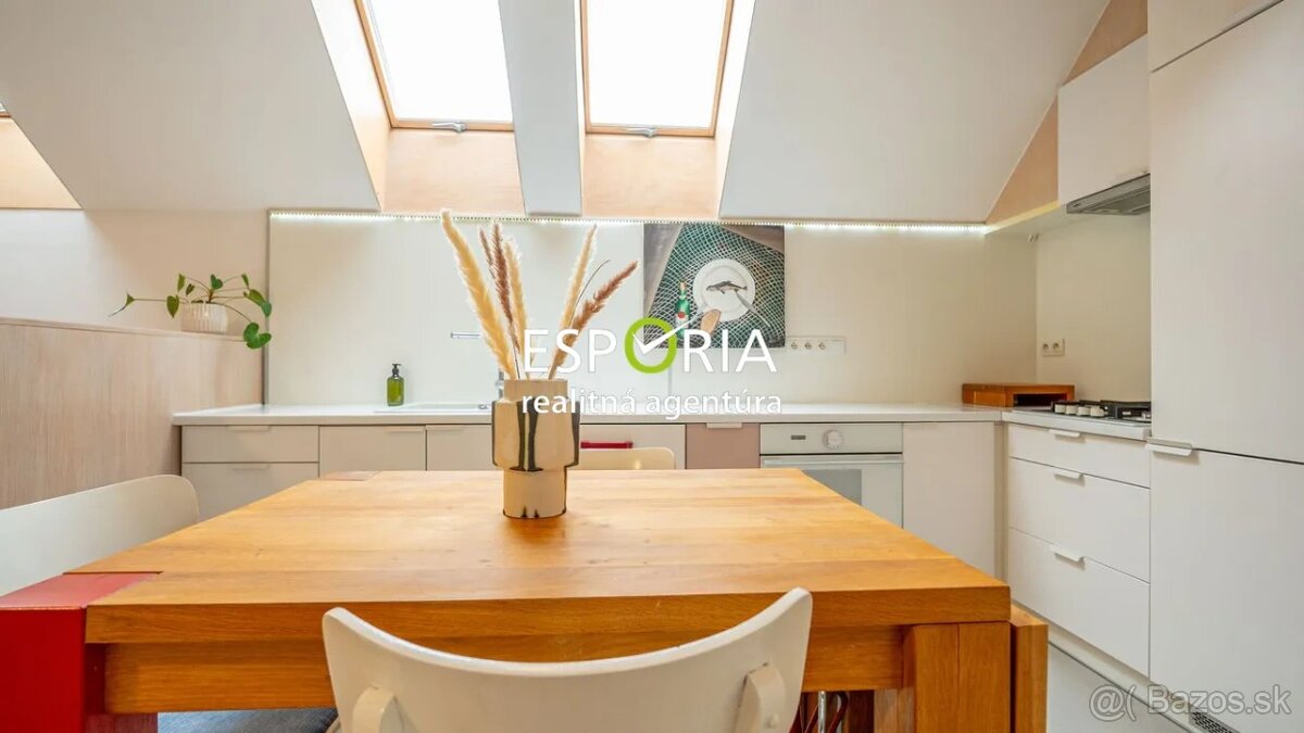 Exkluzívny 2i byt v centre mesta na prenájom - 2