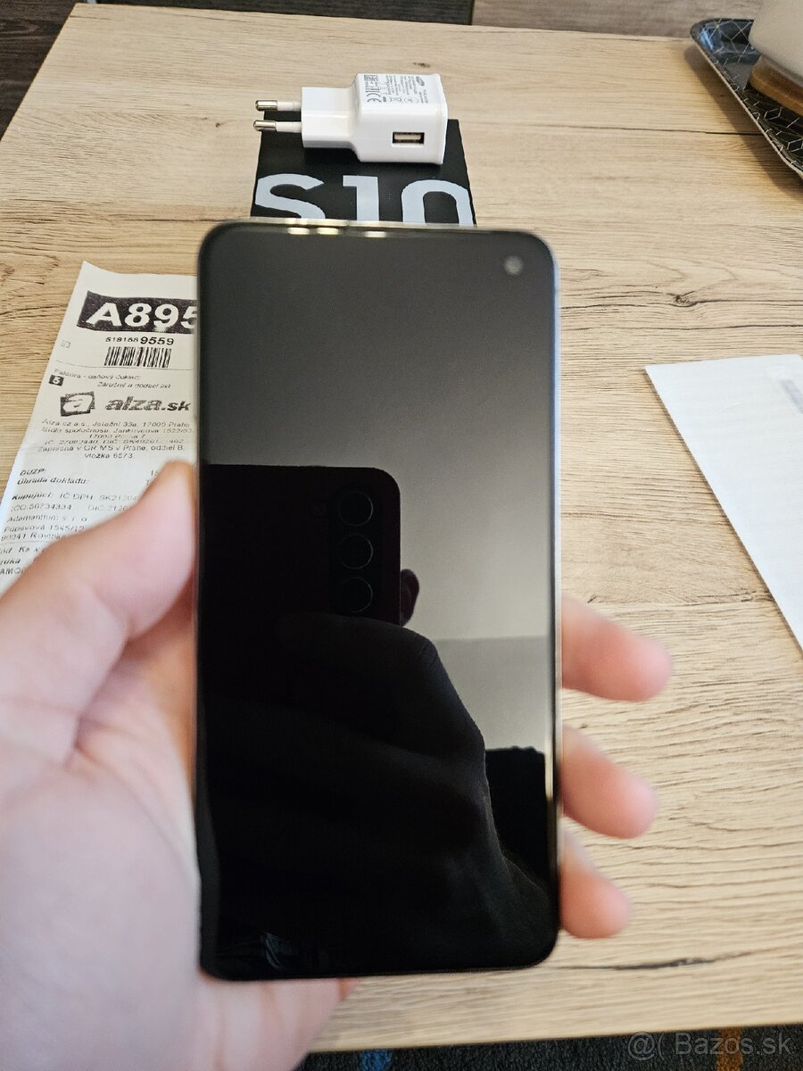 Predám Samsung S10E - 2