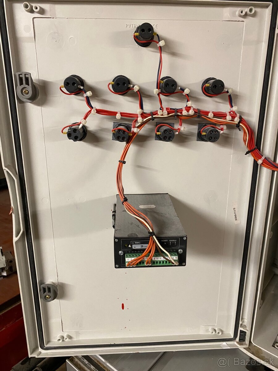 Rozvodná skriňa - 2