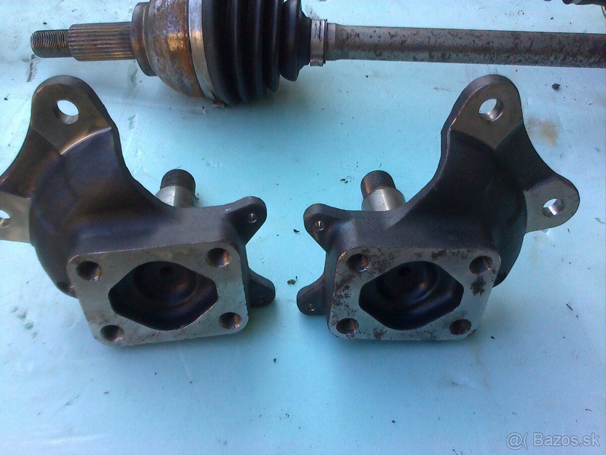 Renault Clio ph3 serie-racing .zadní nábojky - 2