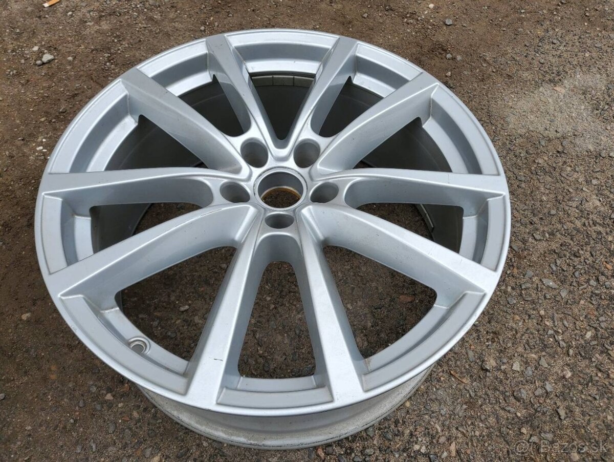sada originálních alu kol Volkswagen 5x112 - 2