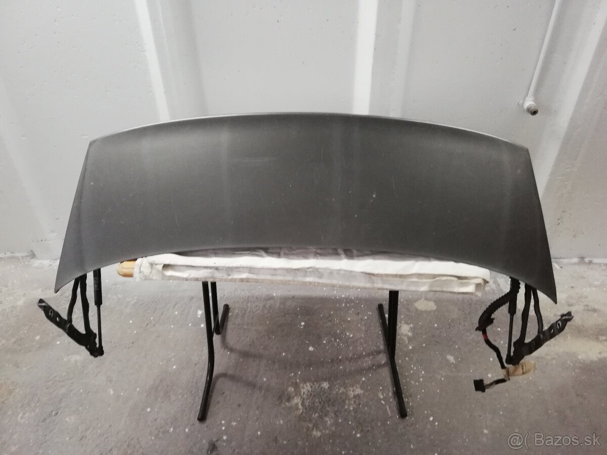 Predam na Alfa Romeo 159 siva - 2