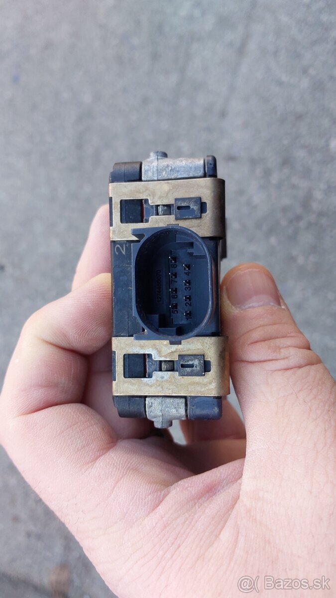 Predám originálny radar BOSCH Octavia 3 - 2