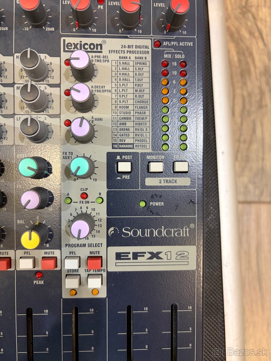 Soundcraft EFX-12 - 2