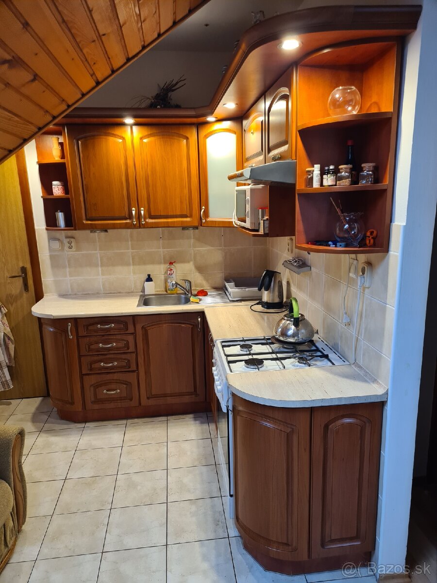 Kuchynská linka 185x212cm - 2