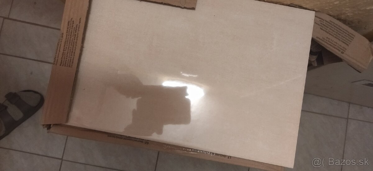 Obklad , beige ,béžový novy zabalený plus šparovacka - 2