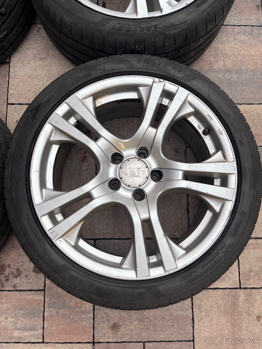 Orig. hlíník. disky Audi R18, 5x112 - 2