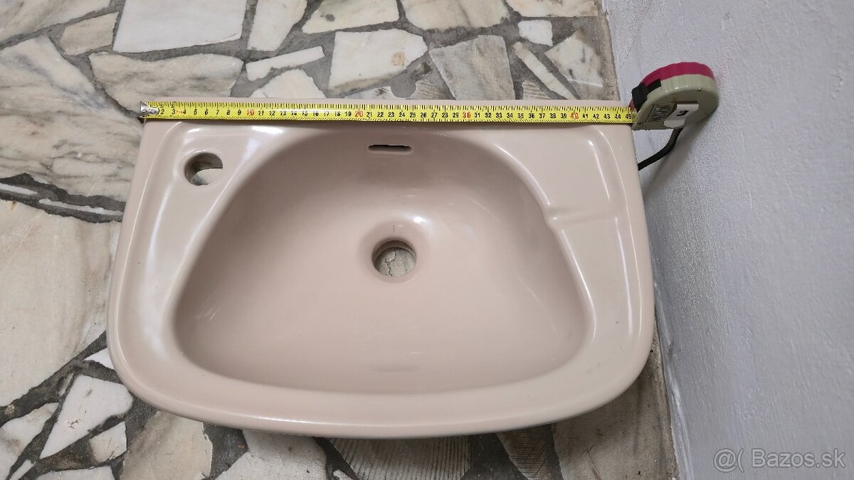 Predám umyvadlá - 2