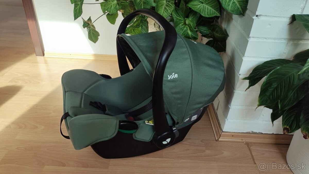 Autosedačka-vajičko Joie - 2