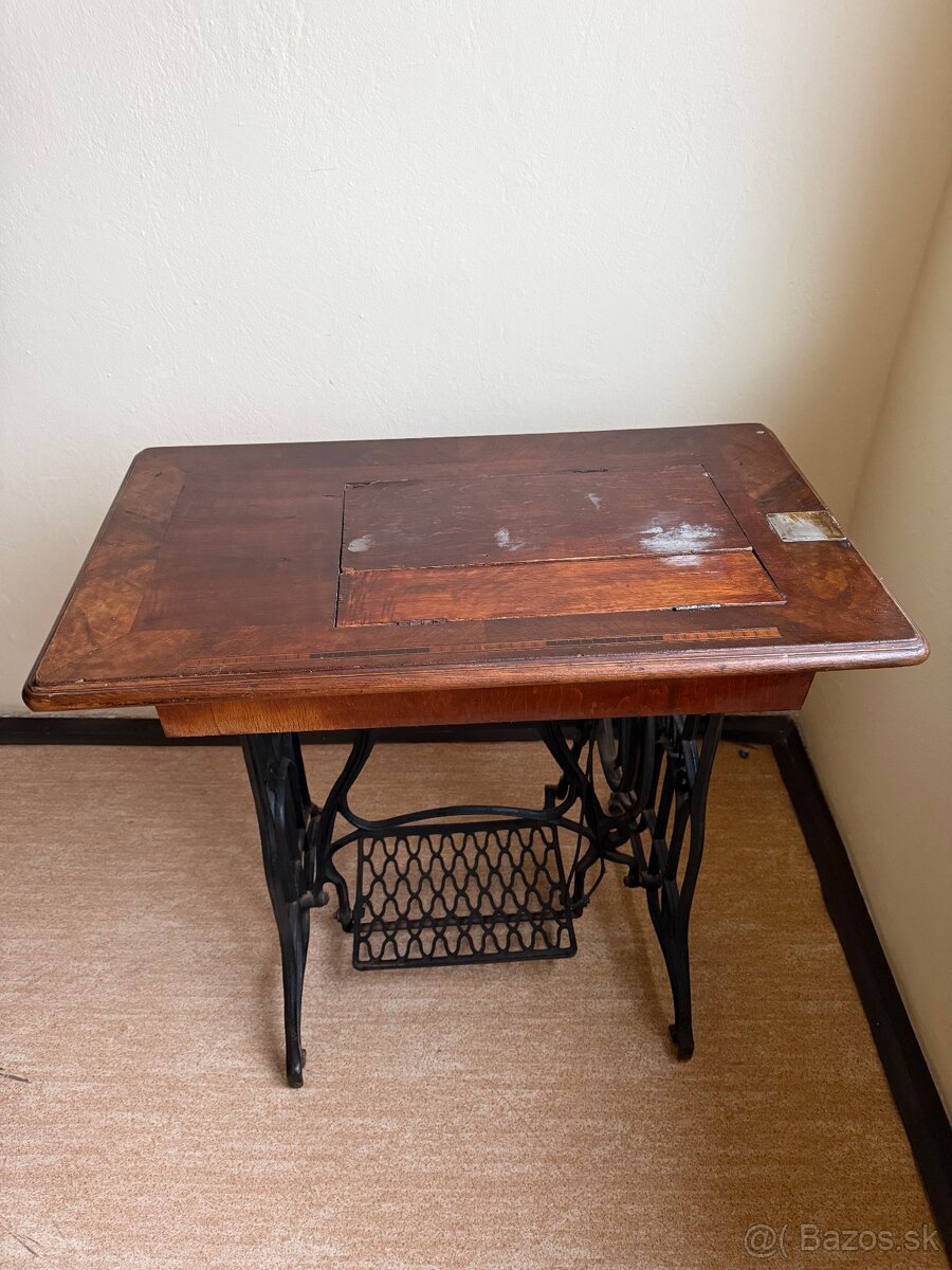 Šijaci stroj royal - 2