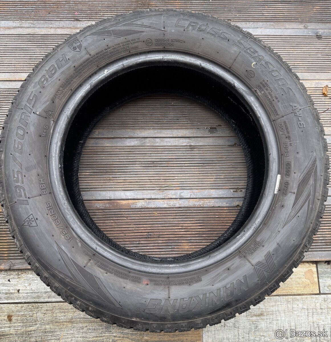 195/60 R15 celorocne pneu zima leto - 2