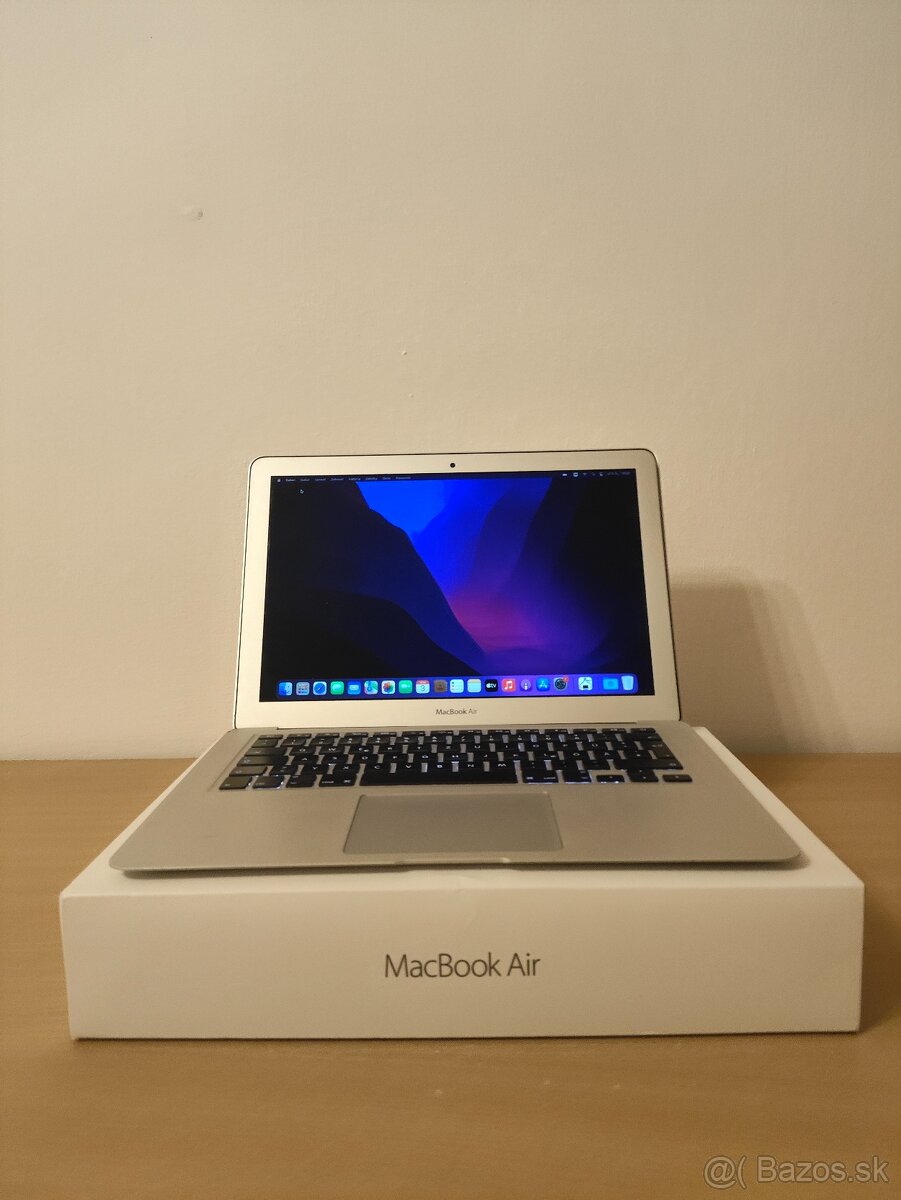 MacBook Air 13 2015 | Core i7 • 8GB • SSD - 2